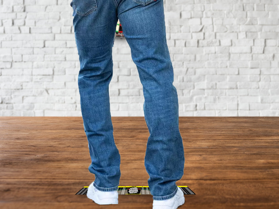 Yellow and Black Darts Throwline